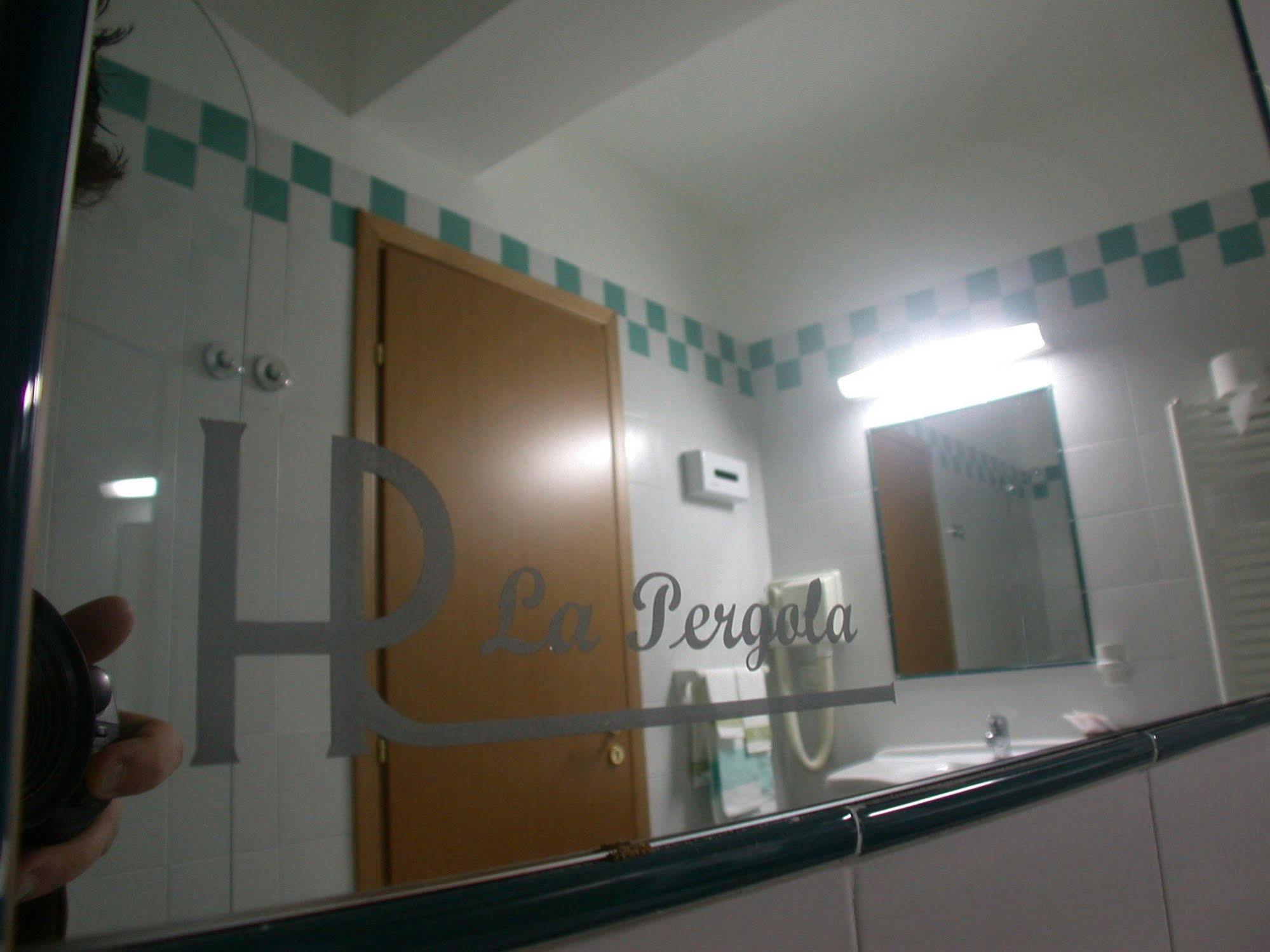 Hotel La Pergola 리오네로 불투레 외부 사진